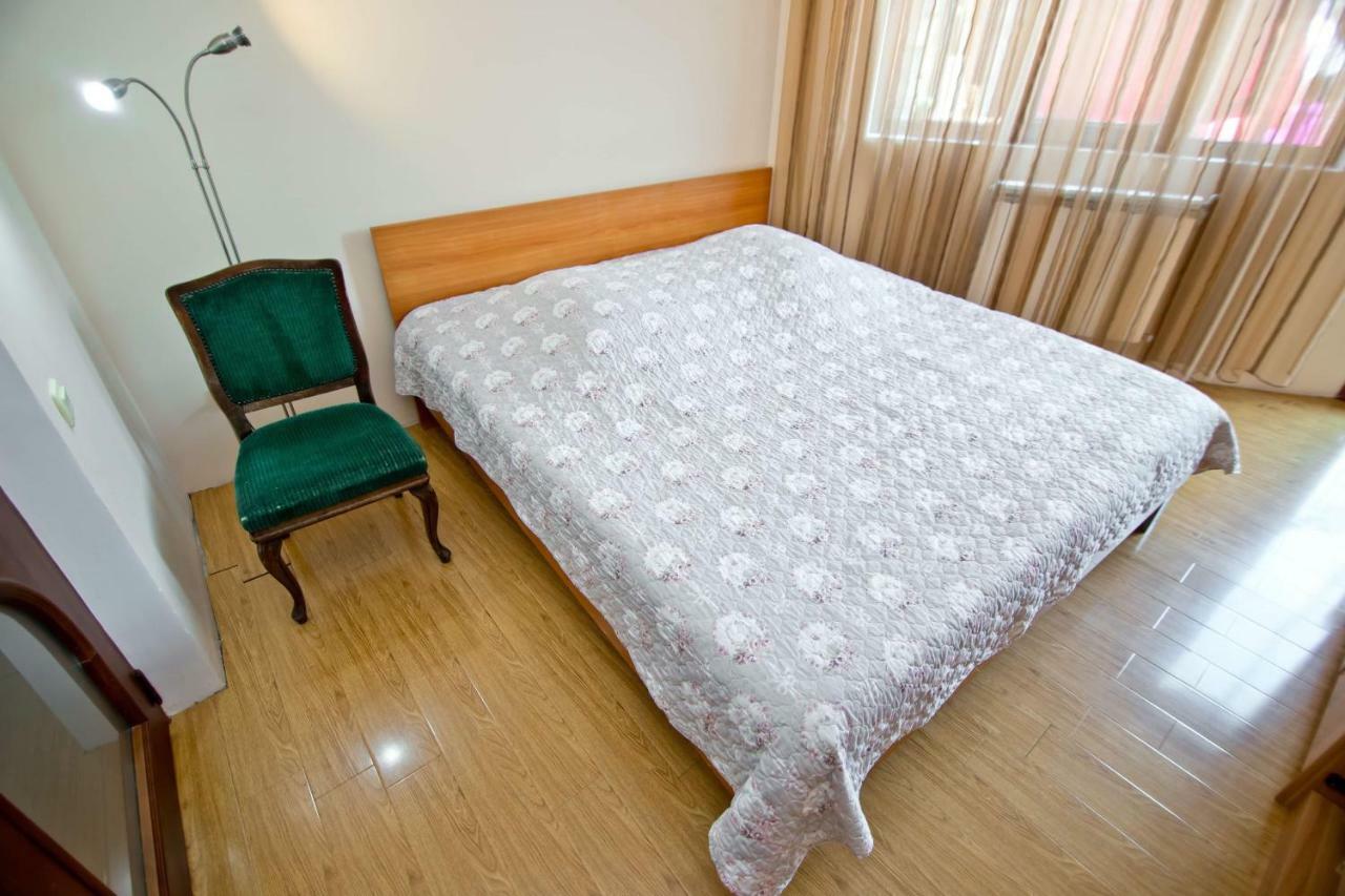 Apartment On Gorgiladze 25 Batumi Kültér fotó
